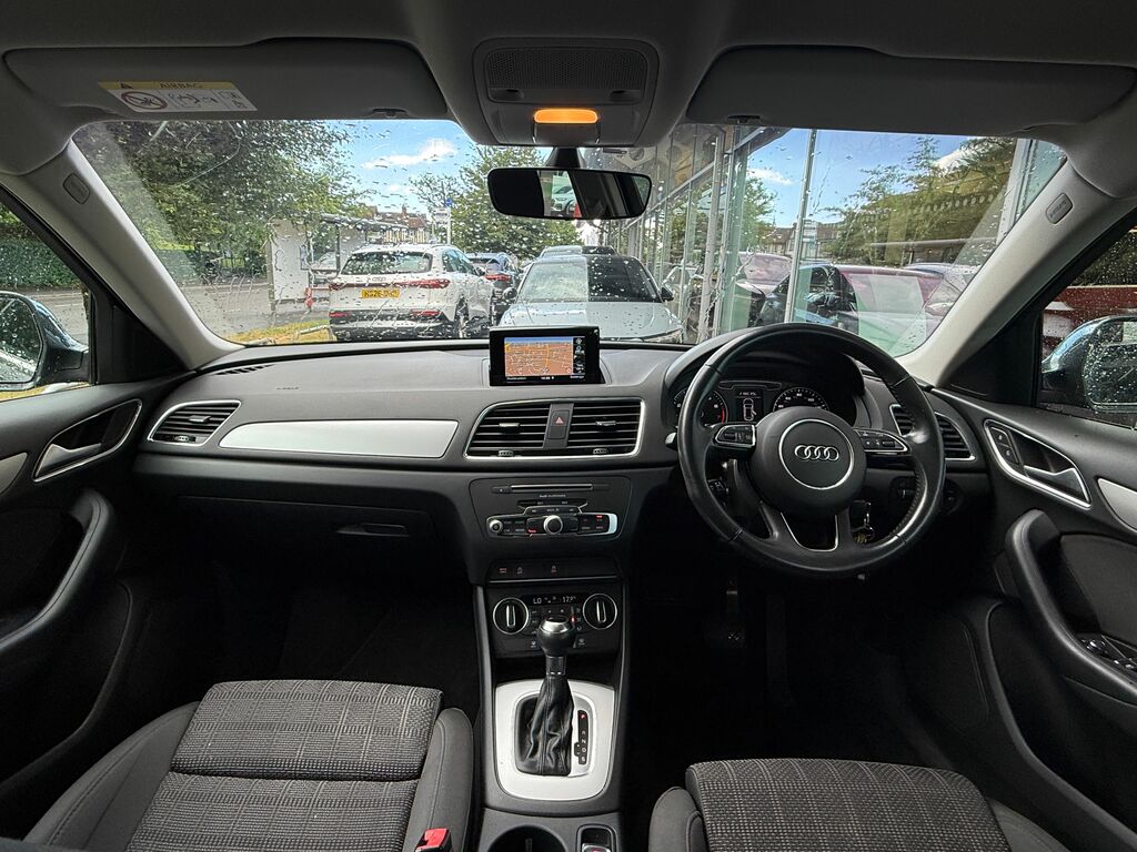 Audi Q3 Sport Green #3