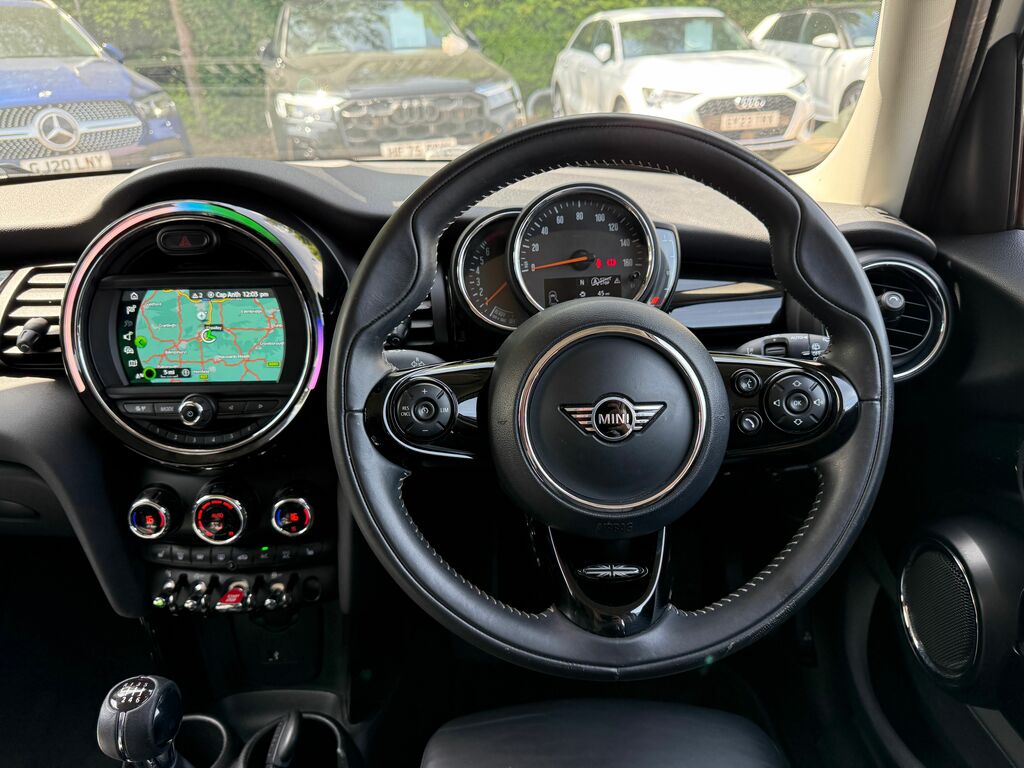 Mini Hatch Cooper Exclusive Black #6