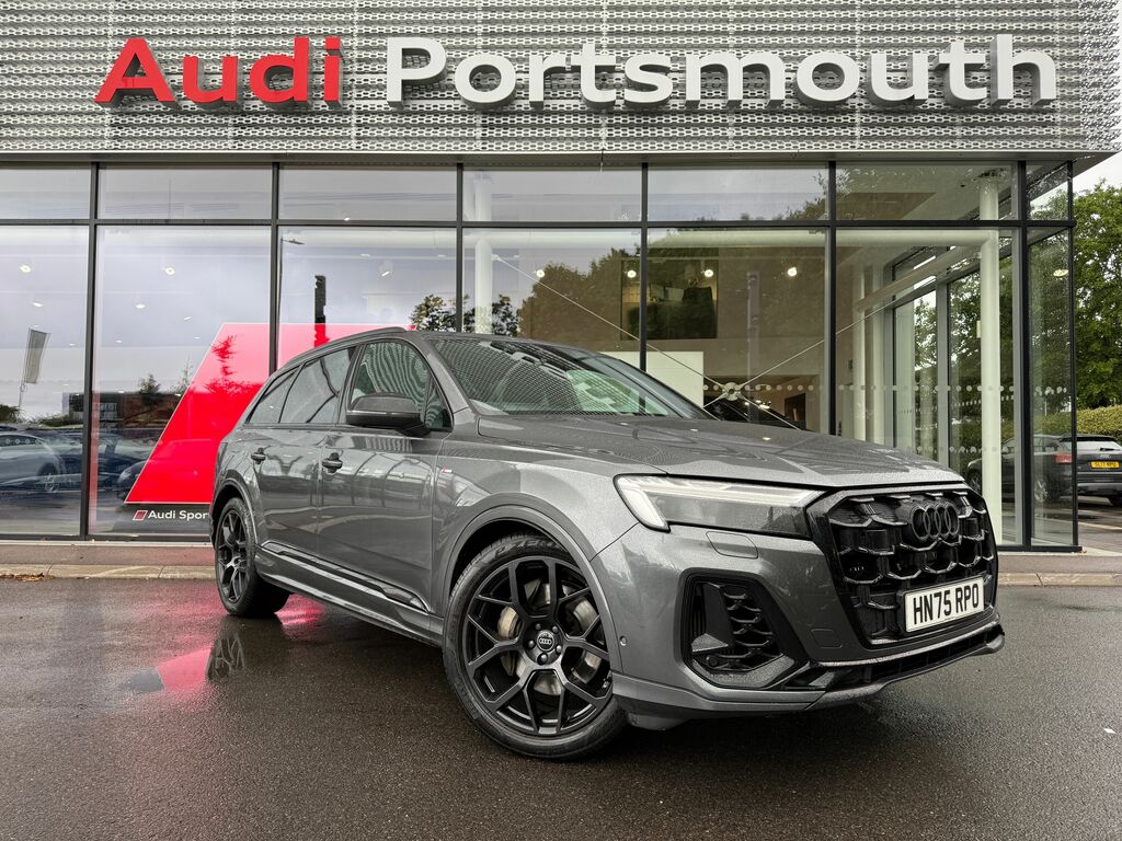Audi Q7 Black Edition Black