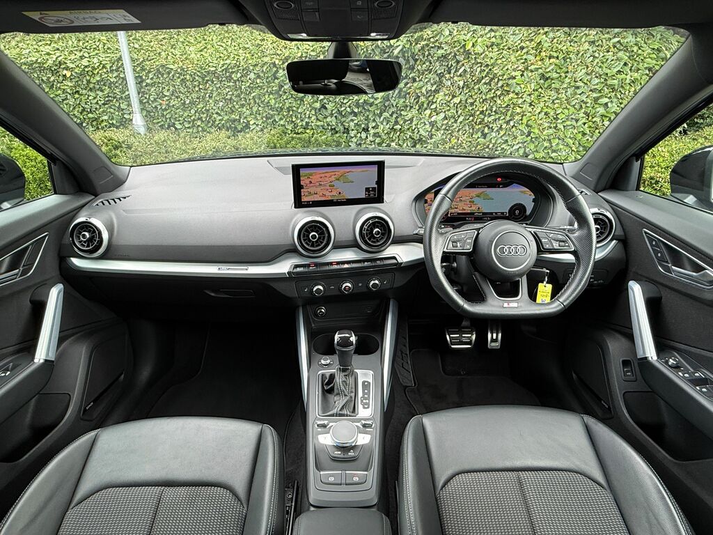 Audi Q2 Black Edition GP21NLZ Blue #5