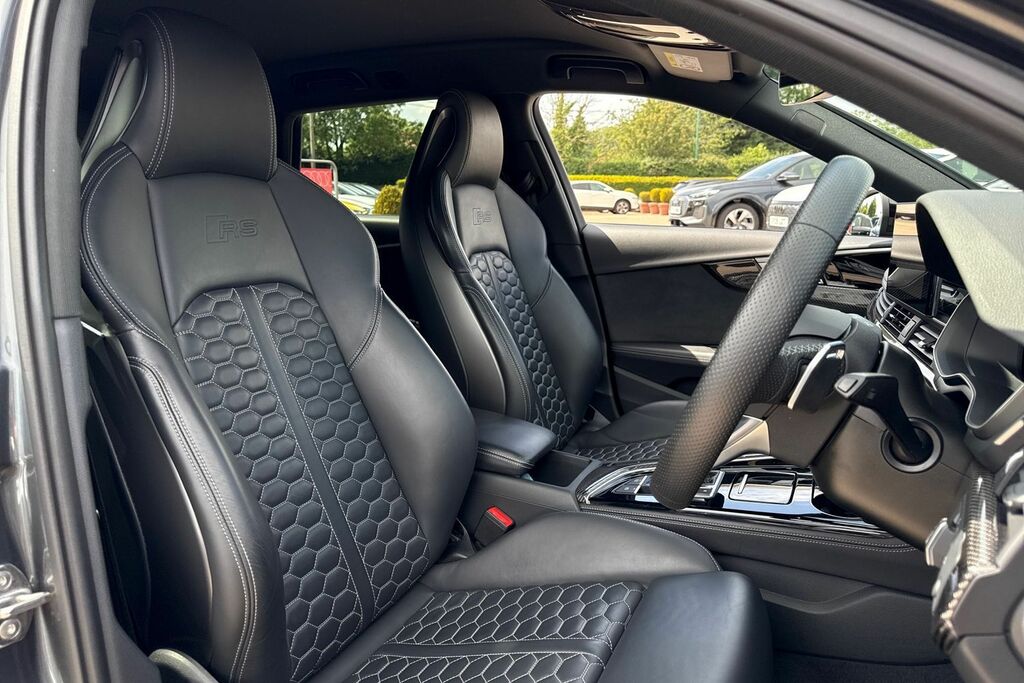 Audi RS4 Avant Grey #26