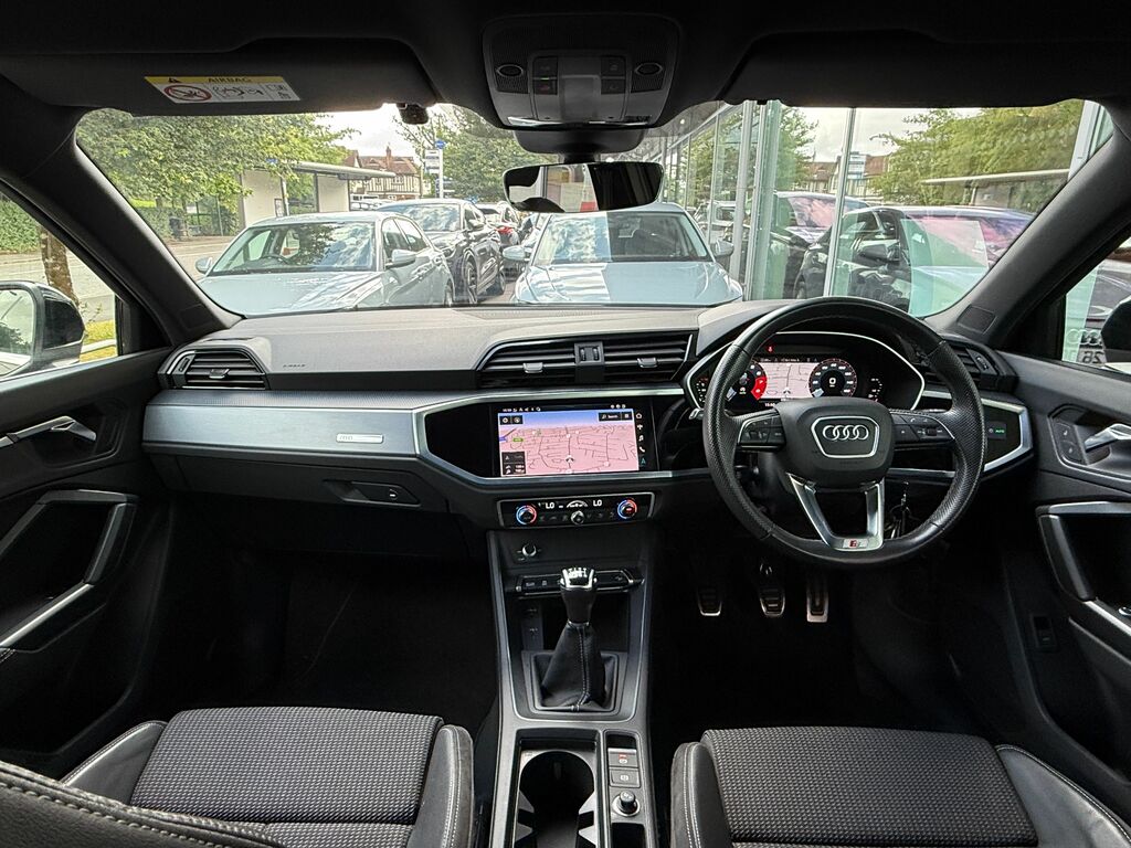 Audi Q3 S Line HG22JHL Black #3
