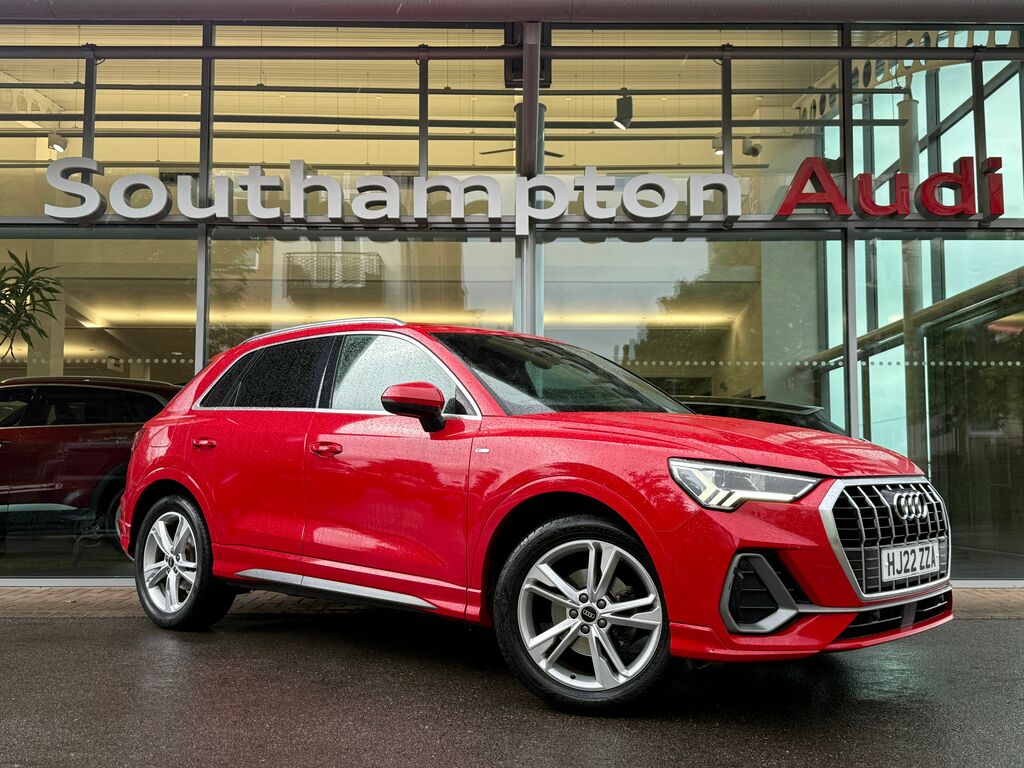 Audi Q3 S Line Red
