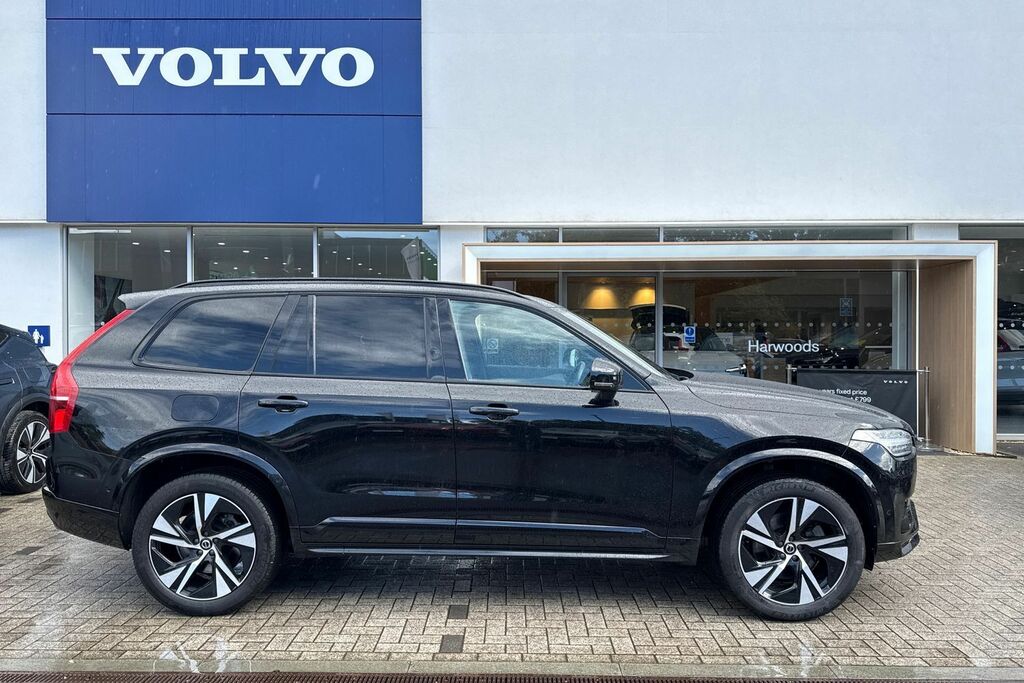 Volvo XC90 Plus Black #2