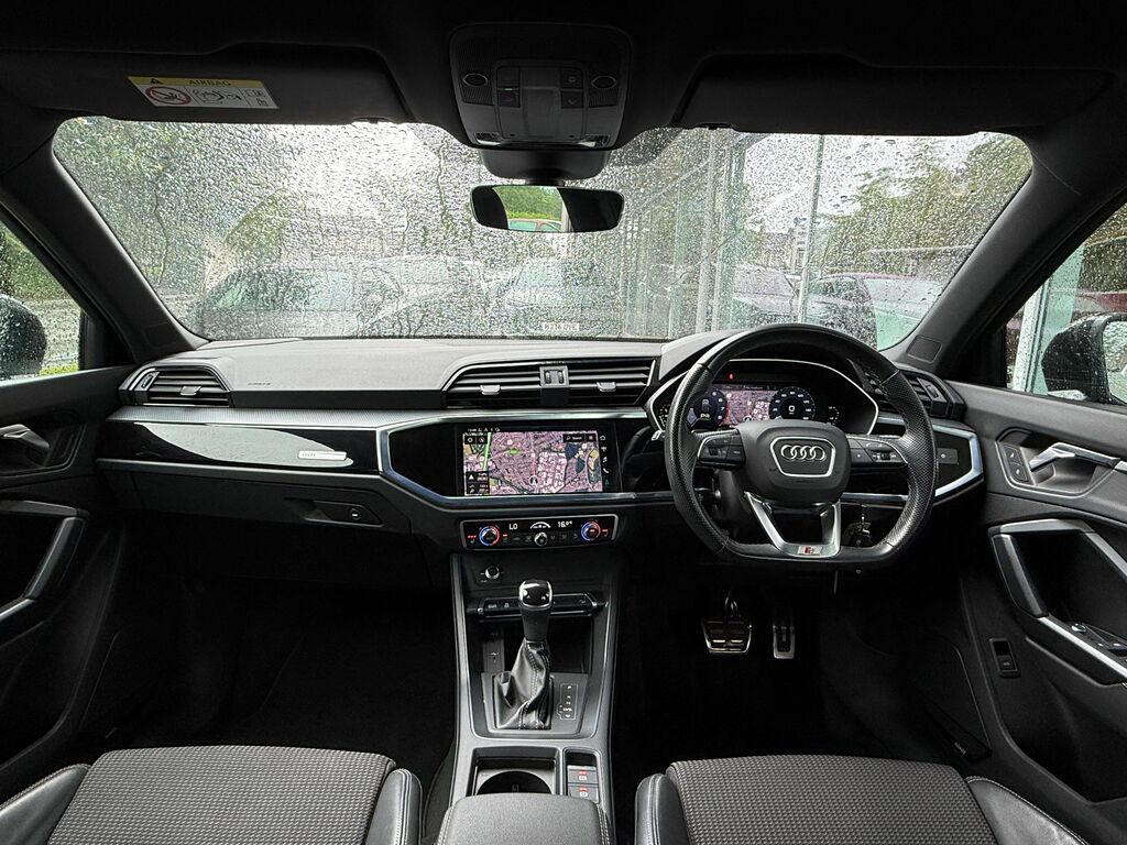 Audi Q3 Black Edition PJ23OXG Black #3