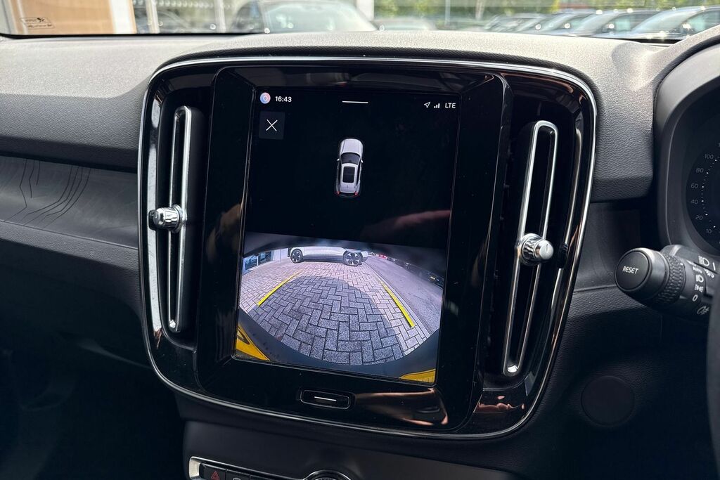 Volvo XC40 Twin Plus CK23OJS Blue #3