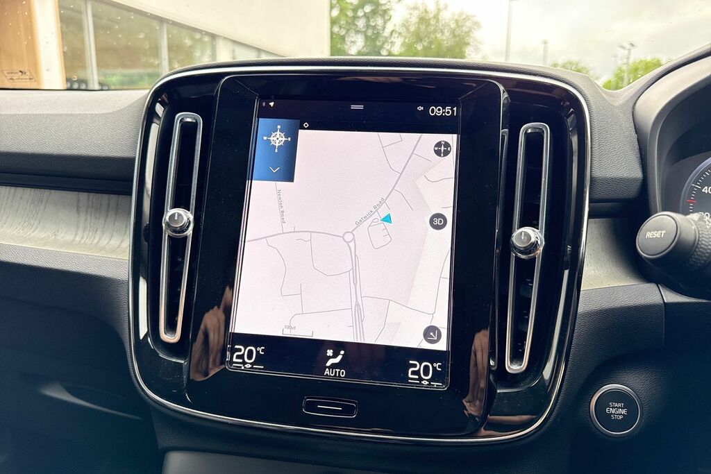 Volvo XC40 Inscription Black #5