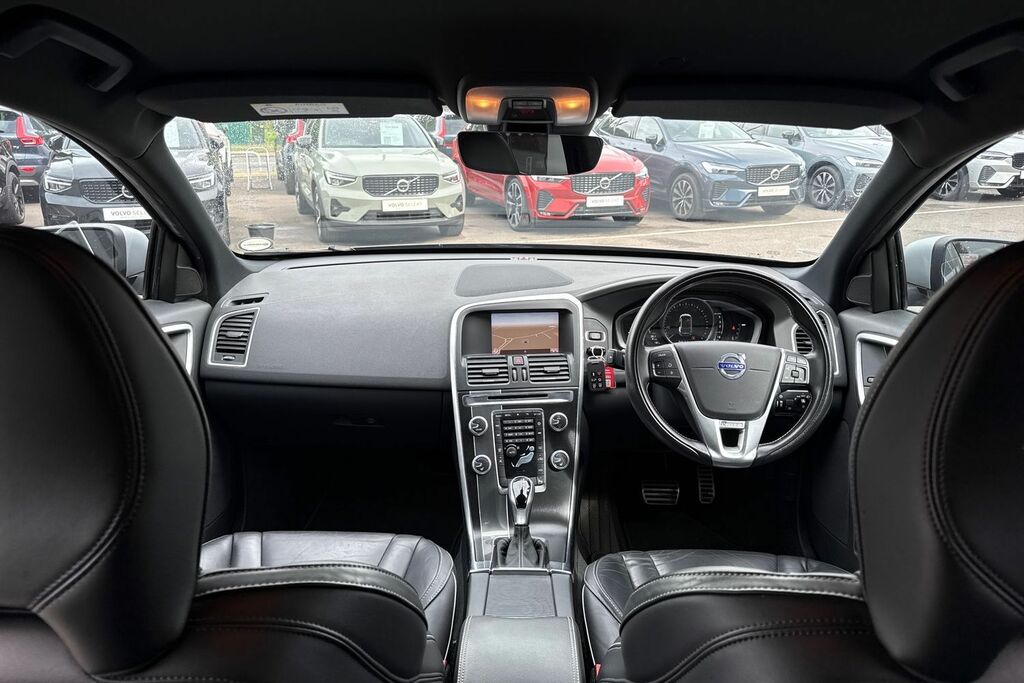 Volvo XC60 R Design Lux Nav Black #3