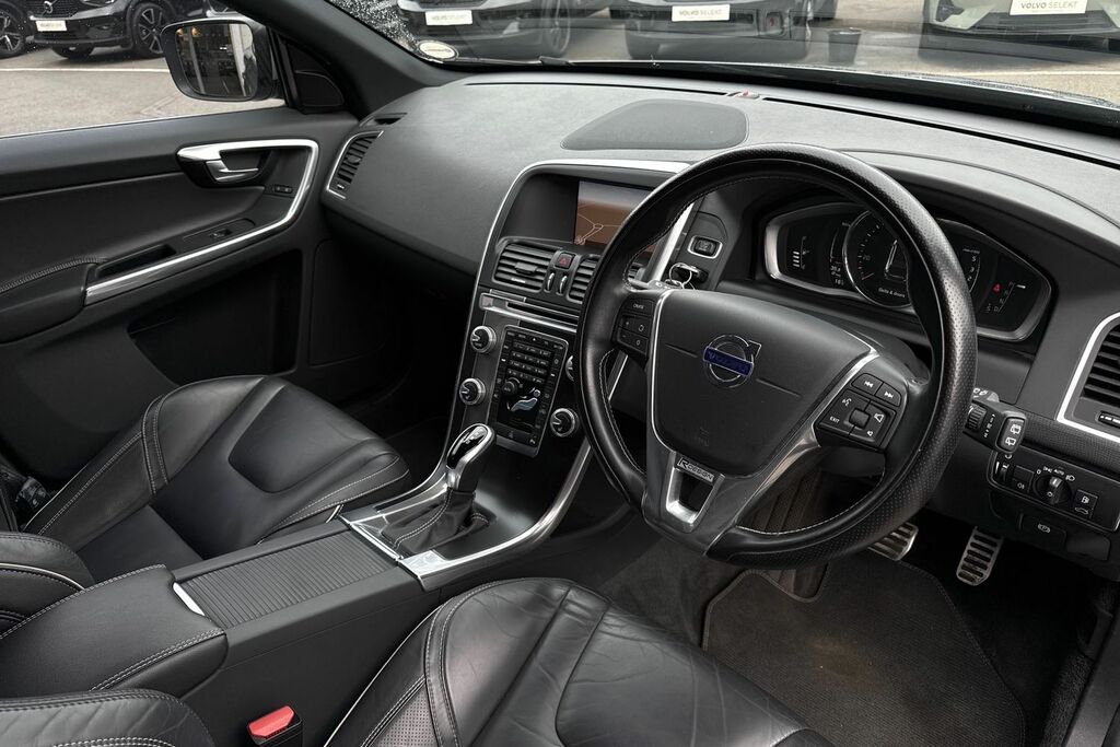 Volvo XC60 R Design Lux Nav Black #5