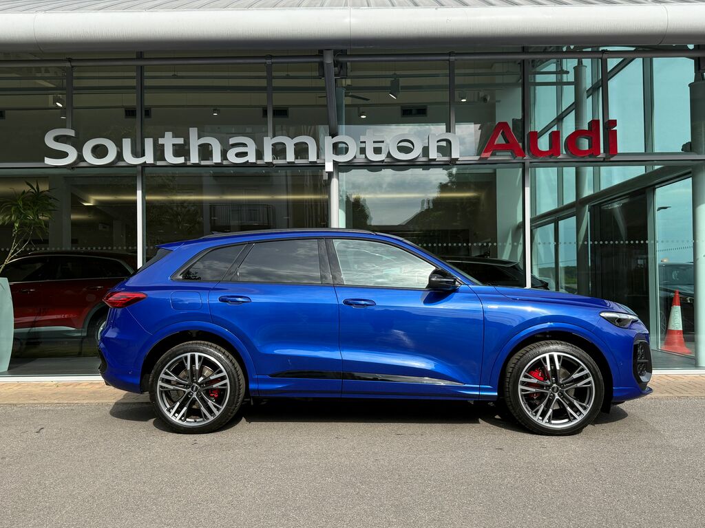 Audi Q5 Sport Blue #2