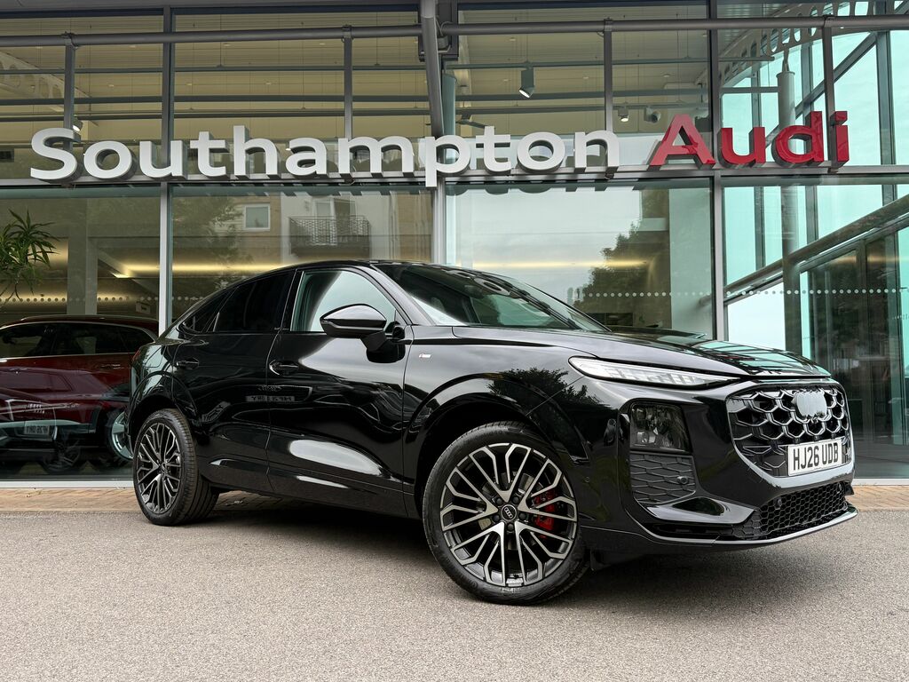 Audi Q3 Edition 1 Black