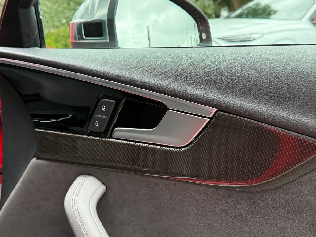 Audi A4 Tfsi S Line Black #32