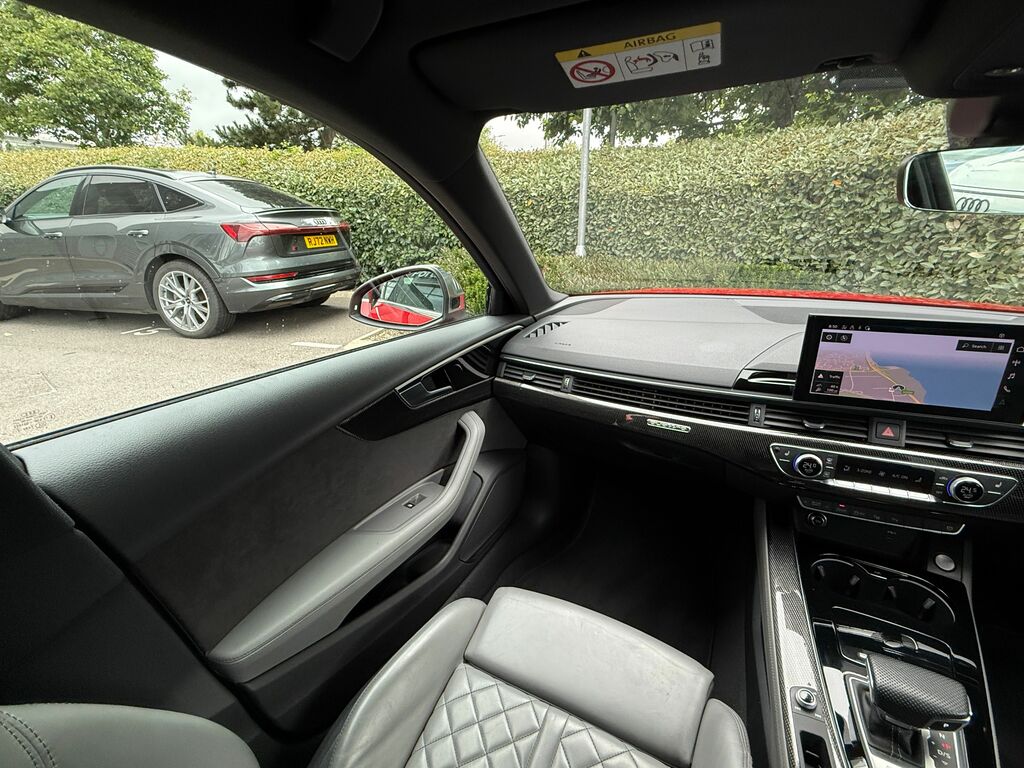Audi A4 Tfsi S Line Black #49