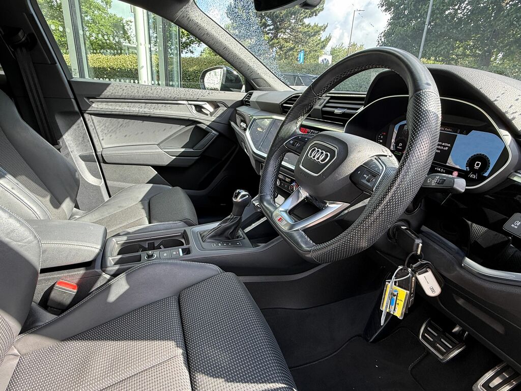 Audi Q3 Q3 Technik 35 Tfsi Mhev White #25