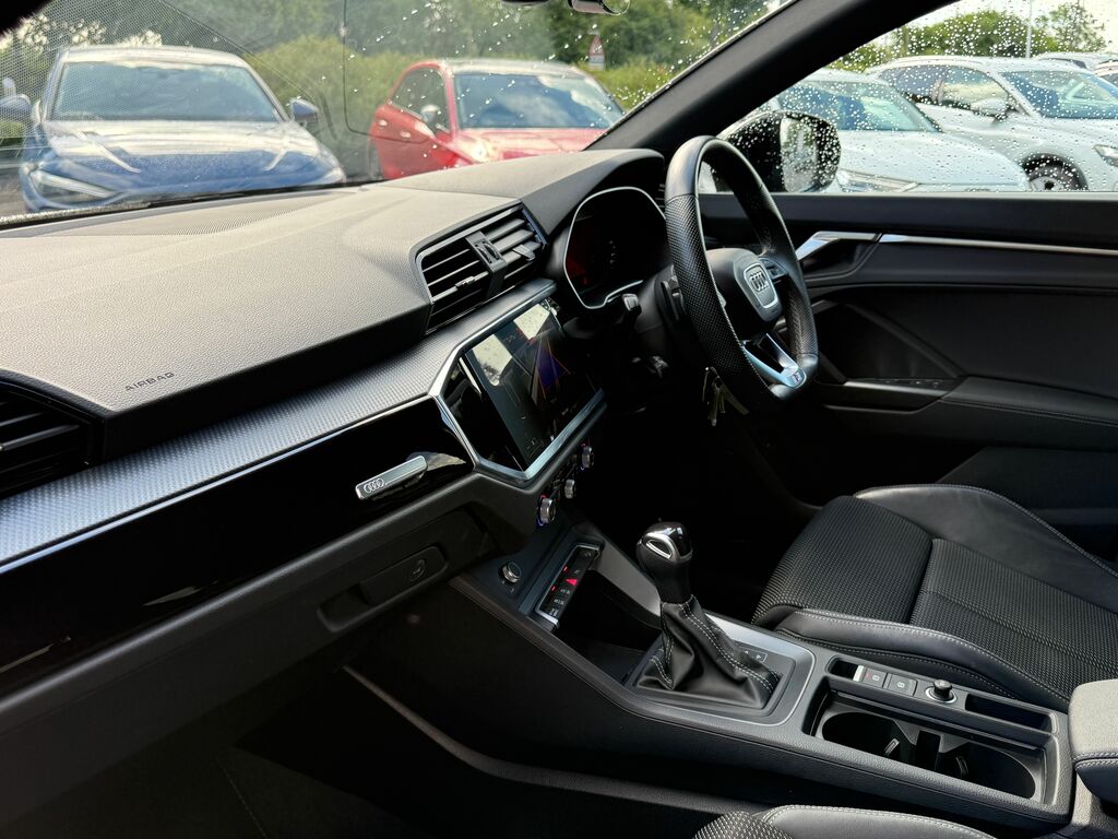 Audi Q3 Q3 Technik 35 Tfsi Mhev White #33