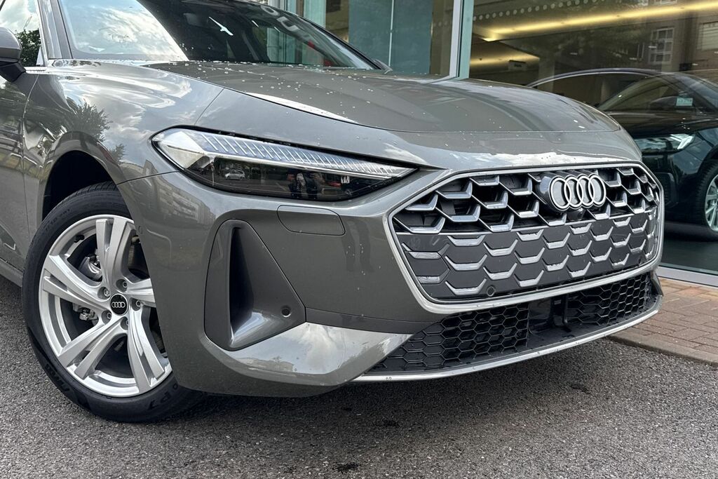 Audi A5 Sport Black #5