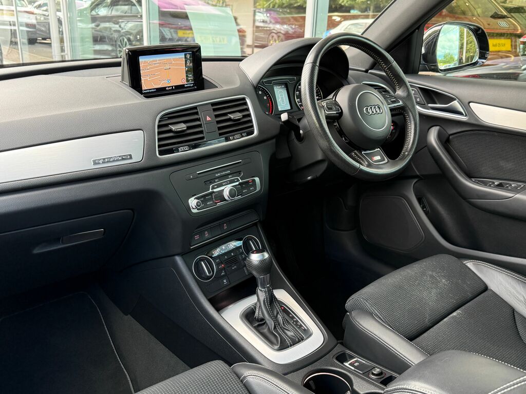 Audi Q3 2.0L Tdi Quattro Se 181 Bhp Grey #48