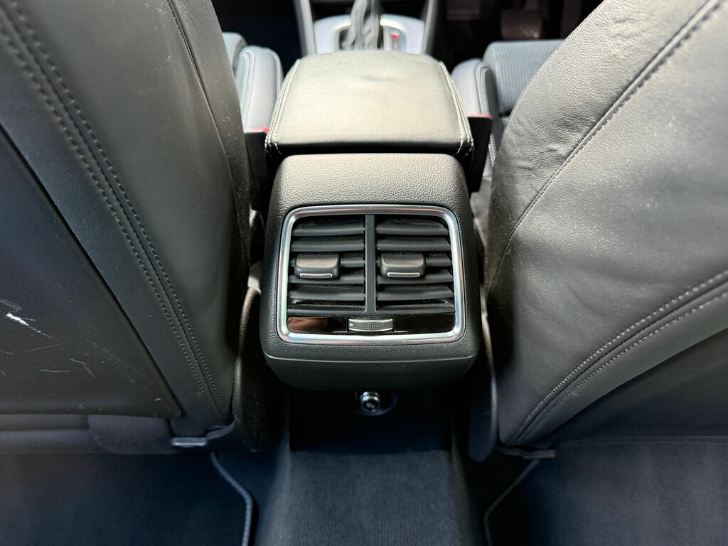 Audi Q3 2.0L Tdi Quattro Se 181 Bhp Grey #40