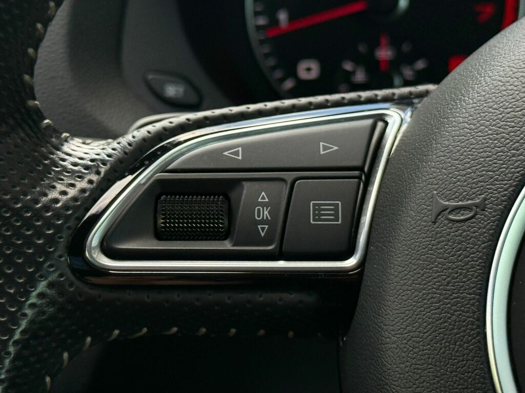 Audi Q3 2.0L Tdi Quattro Se 181 Bhp Grey #14