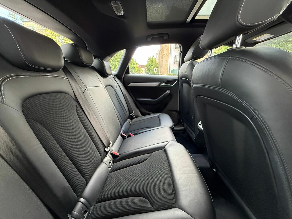 Audi Q3 2.0L Tdi Quattro Se 181 Bhp Grey #36