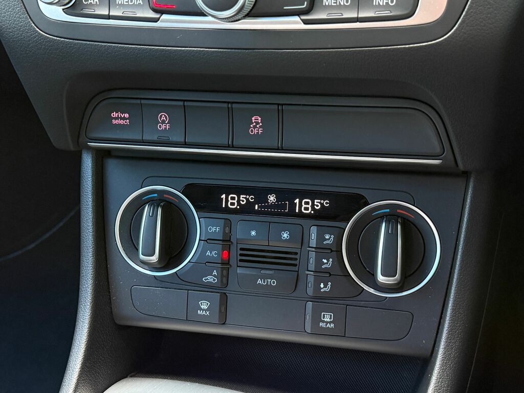 Audi Q3 2.0L Tdi Quattro Se 181 Bhp Grey #22