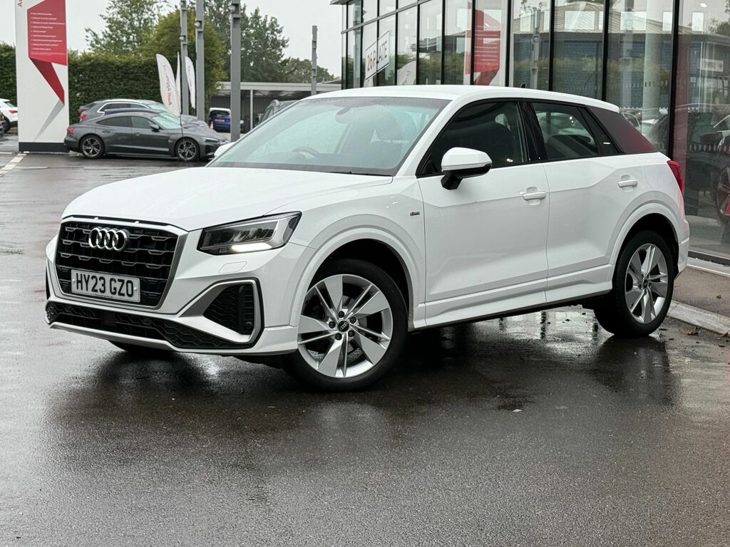 Audi Q2 S Line HY23GZO Black #6