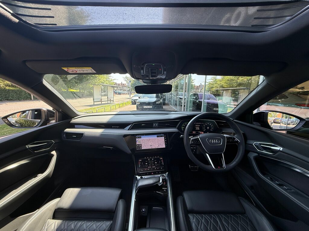 Audi Q8 Vorsprung Black #3