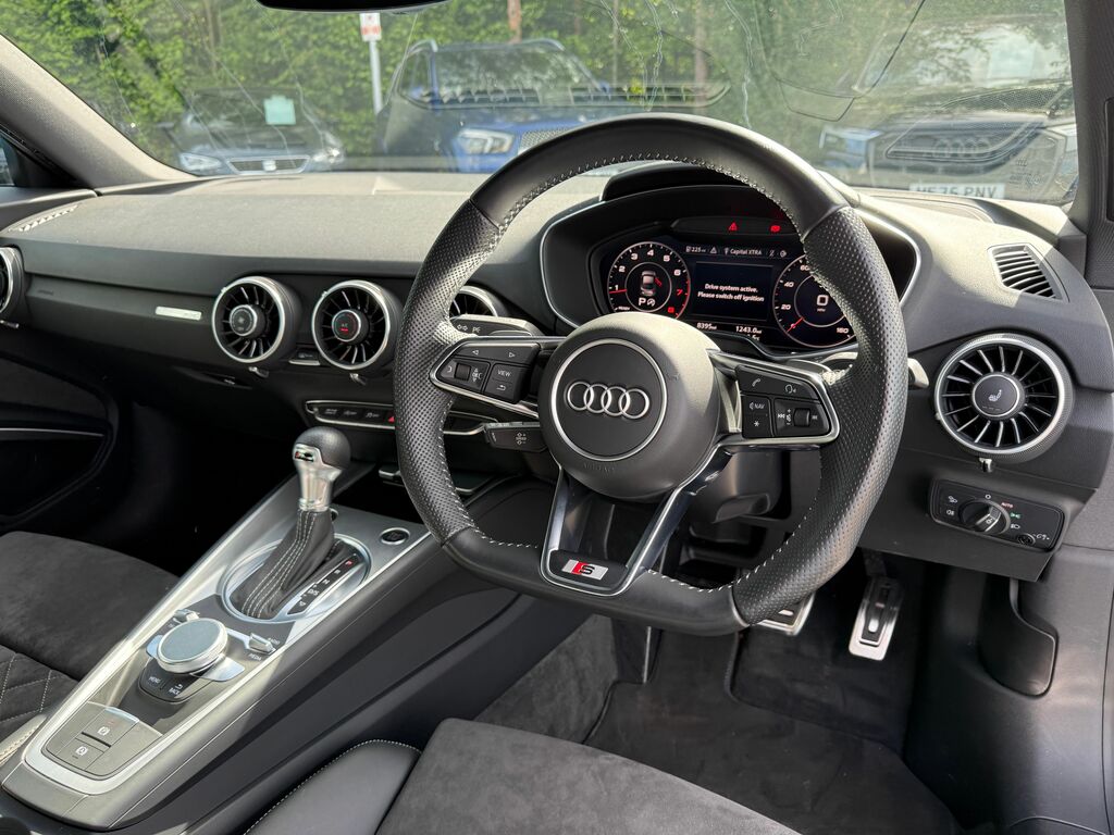 Audi TT Tt S Line Black Edition 40 Tfsi S-a Black #20
