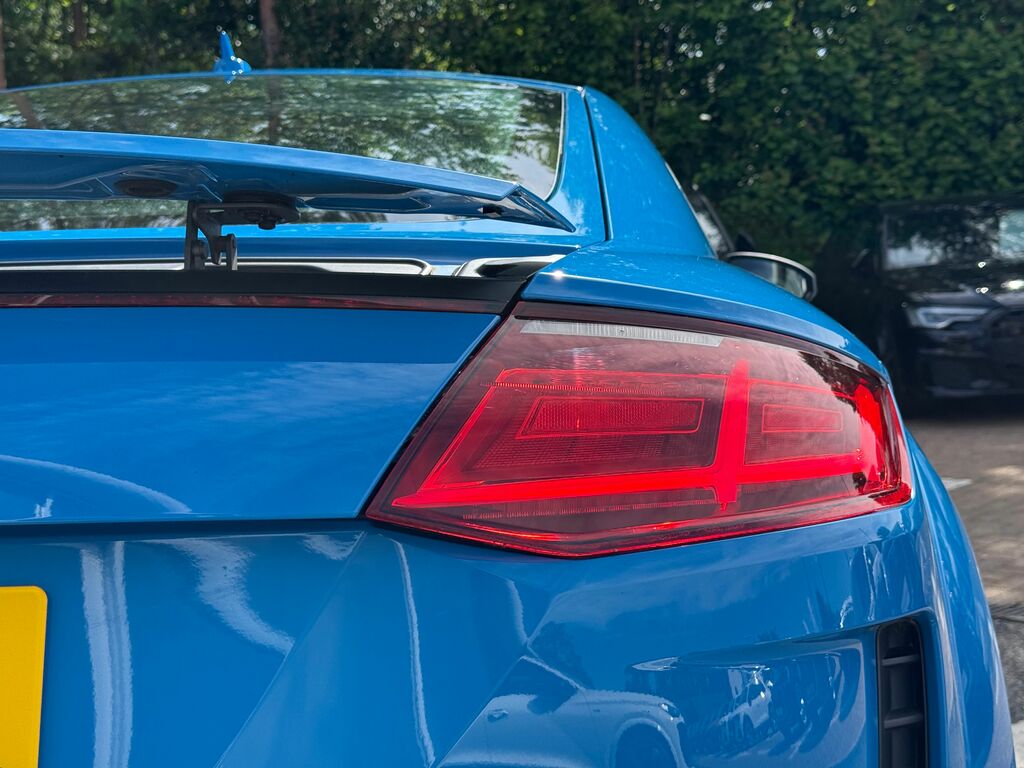 Audi TT Tt S Line Black Edition 40 Tfsi S-a Black #36