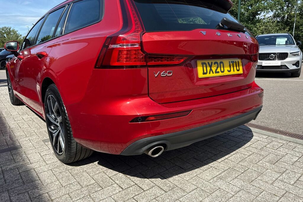 Volvo V60 D4 Momentum Plus Seven Seat Pack, Xeniu Blue #18