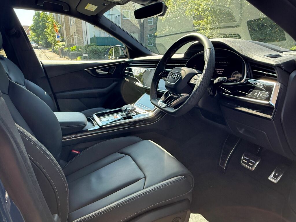 Audi Q8 3.0 Tfsi Quattro 340 Black Edition Tiptronic 2 #7