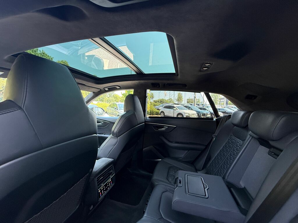 Audi RSQ8 Suv Black #43