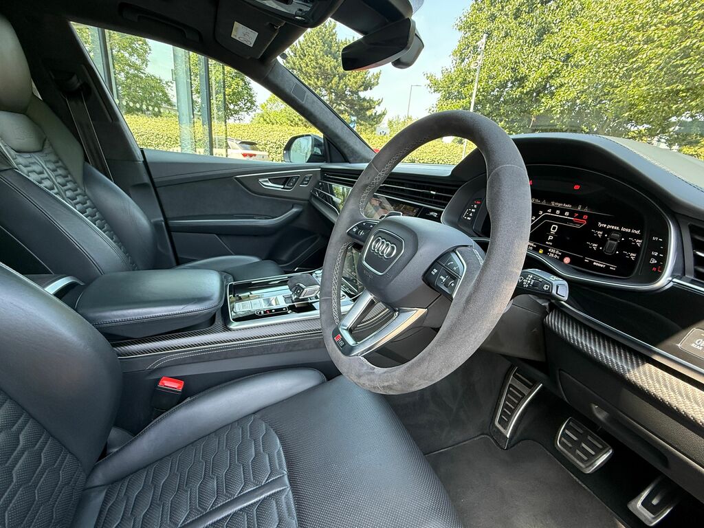 Audi RSQ8 Suv Black #37