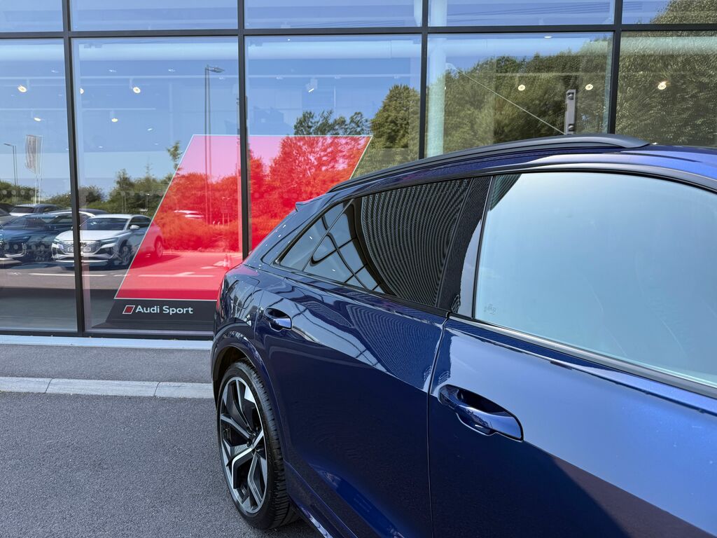 Audi RSQ8 Suv Black #27