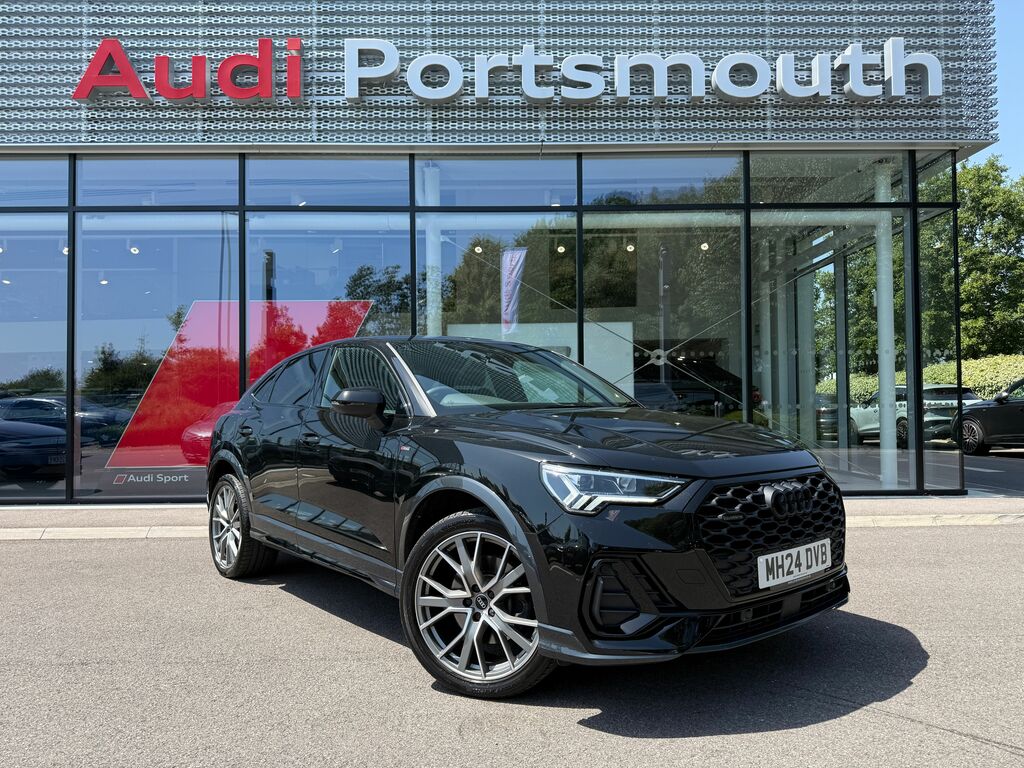 Audi Q3 Black Edition Black