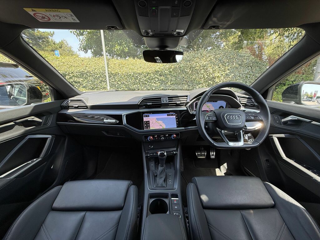 Audi Q3 Black Edition MH24DVB Black #5