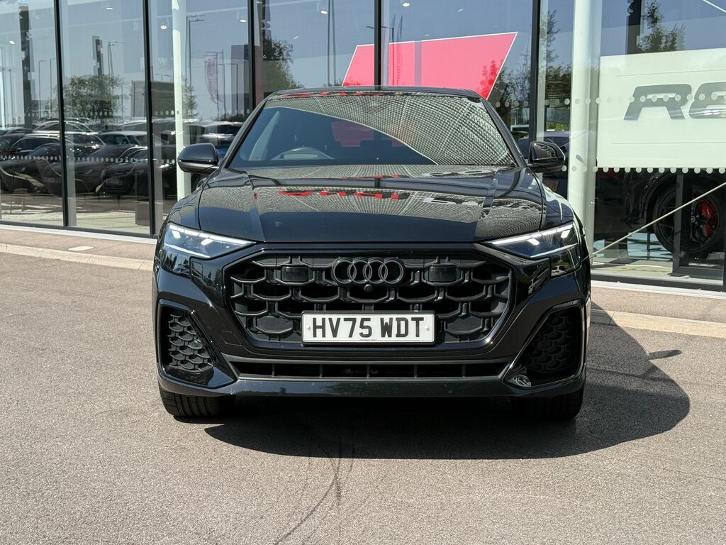 Audi Q8 Black Edition Black #5