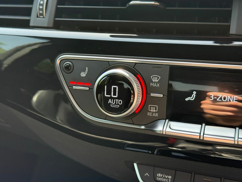 Audi A4 Black Edition Black #6