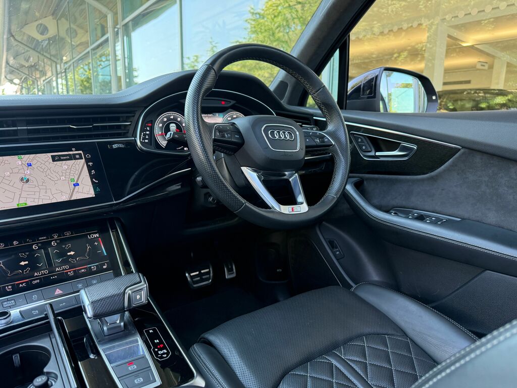 Audi Q7 Black Edition 55 Tfsi Quattro 340 Ps Tiptronic Black #46