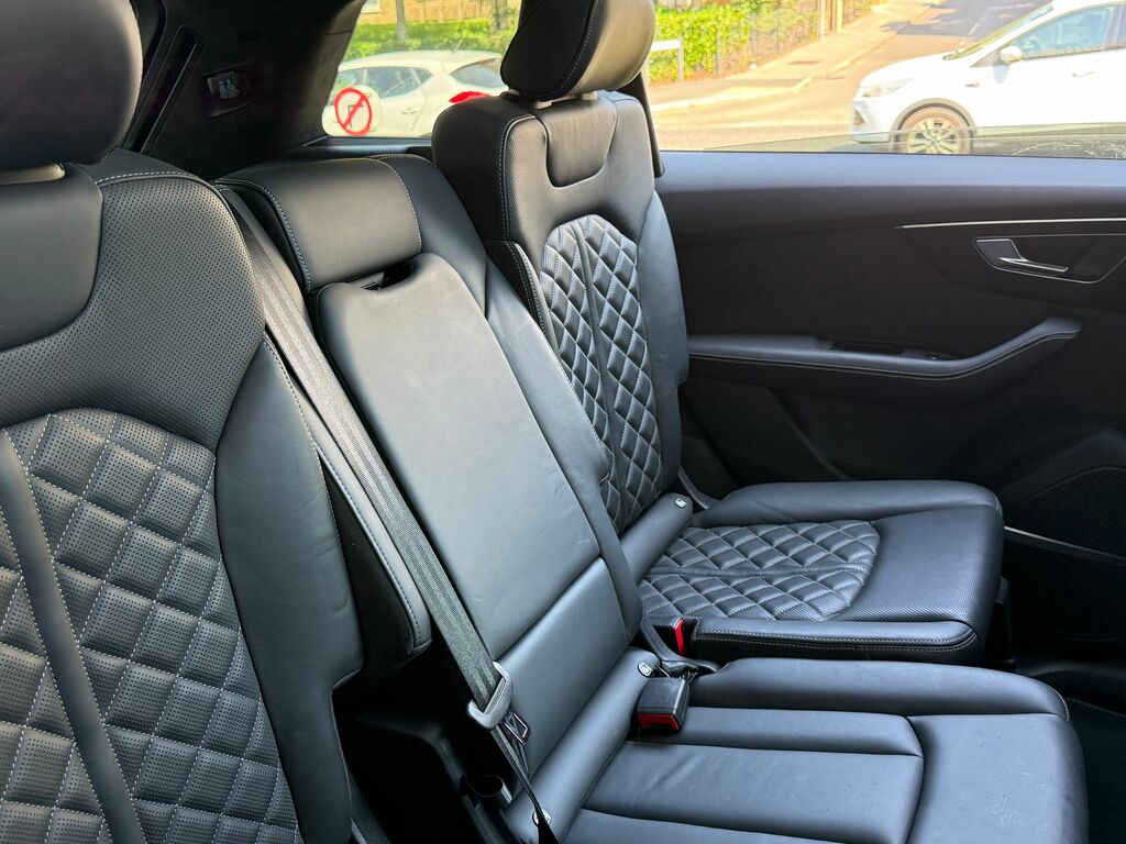 Audi Q7 Black Edition 55 Tfsi Quattro 340 Ps Tiptronic Black #38