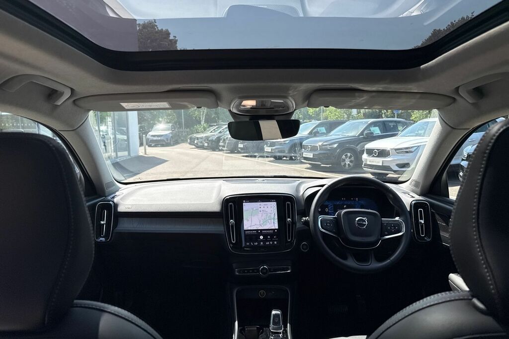 Volvo XC40 Ultra Green #2
