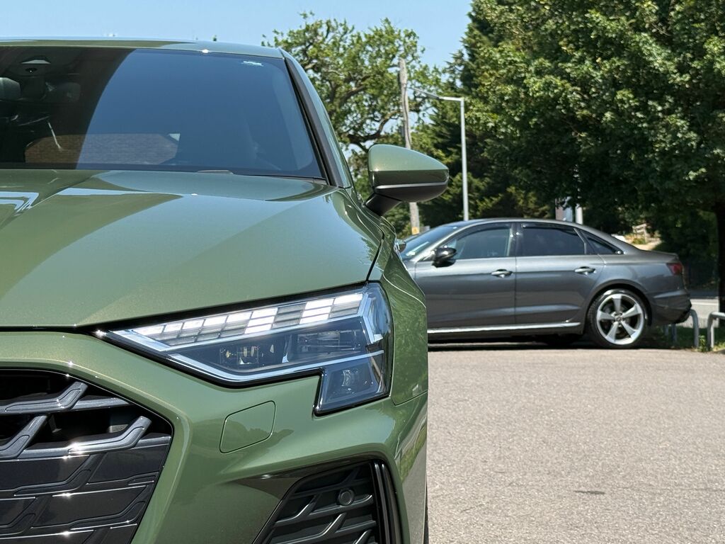 Audi A3 1.4 Tfsie 45 S Line Competition Sportback Petr Blue #61