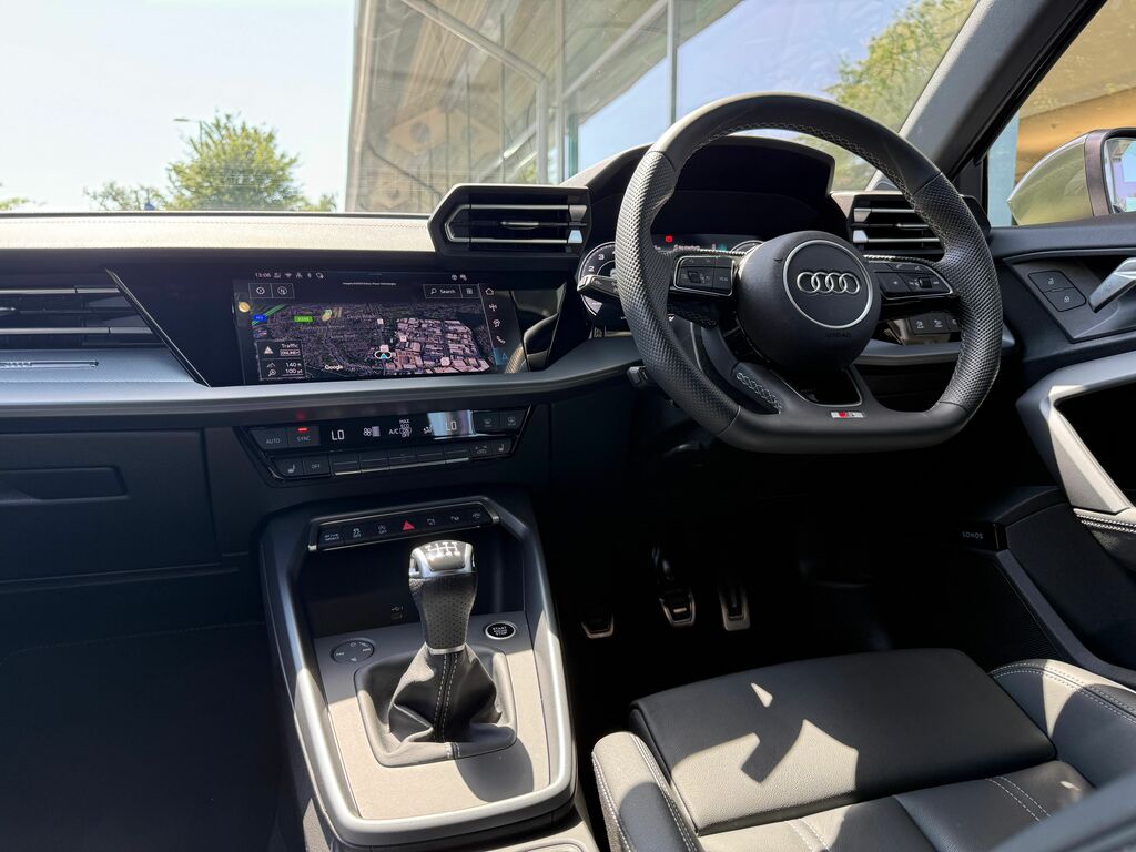 Audi A3 1.4 Tfsie 45 S Line Competition Sportback Petr Blue #49