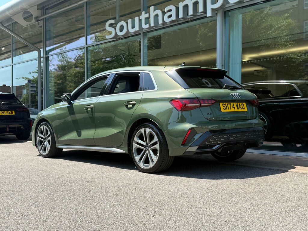 Audi A3 1.4 Tfsie 45 S Line Competition Sportback Petr Blue #58