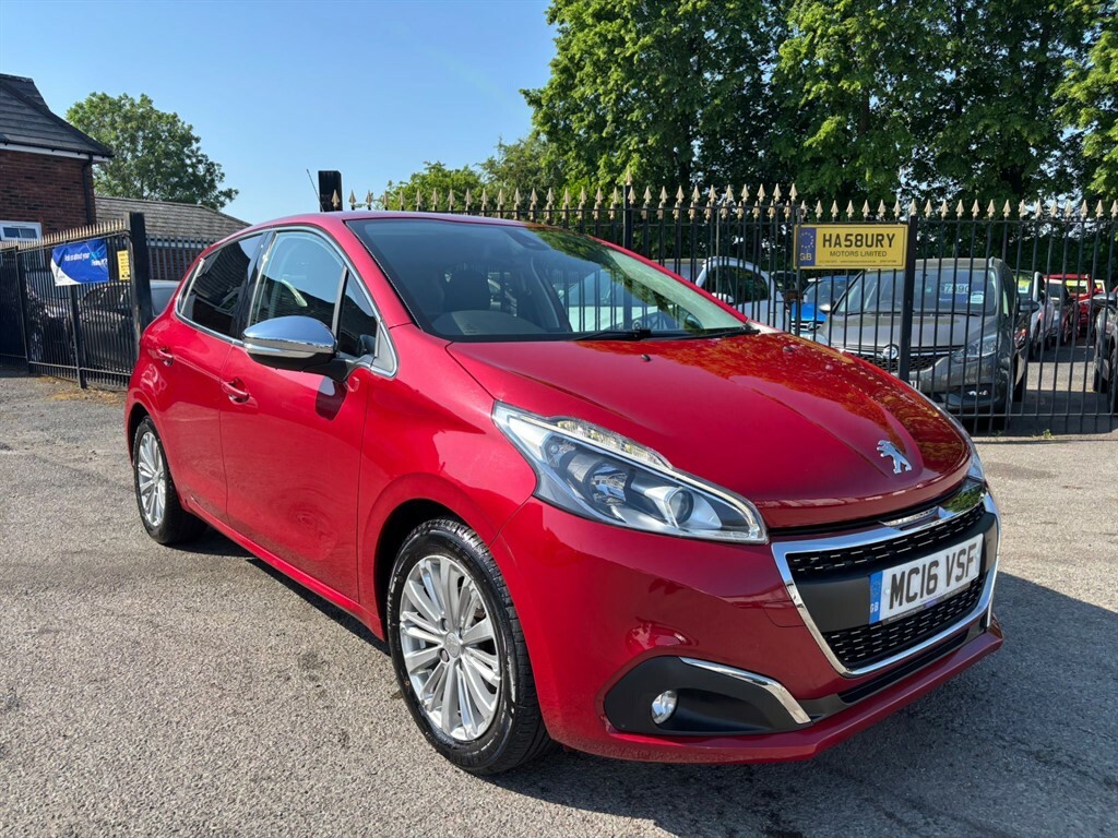 Peugeot 208 1.2 Puretech Allure Hatchback Eat Euro Red