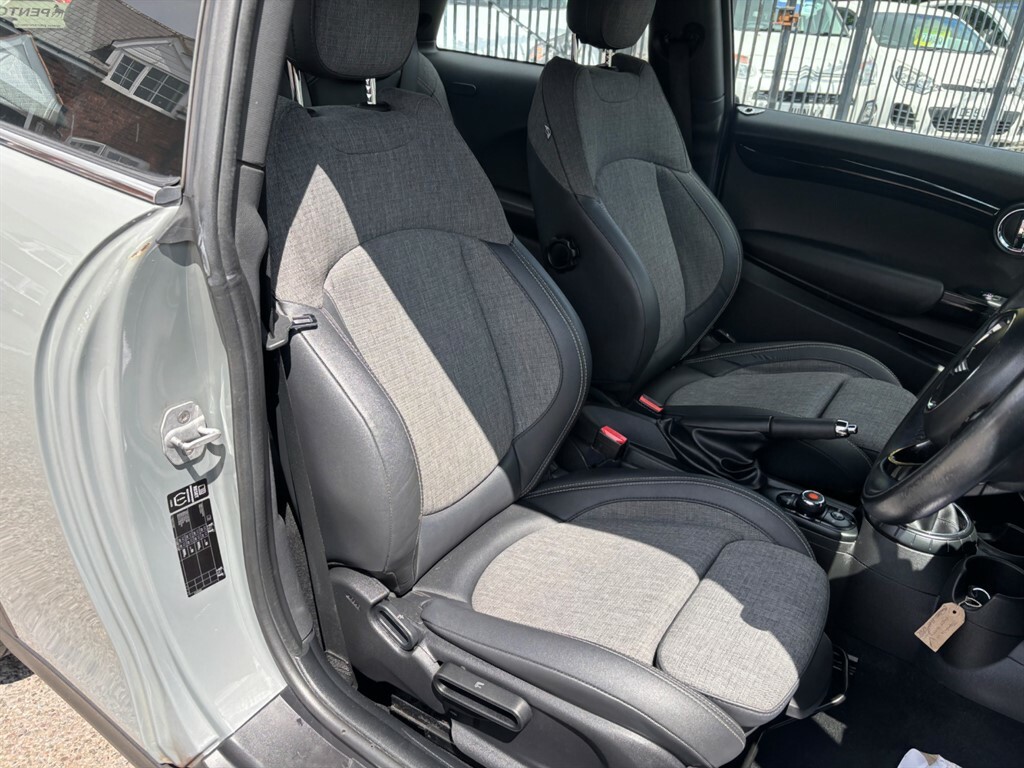 Mini Hatch Chili Sport Pack U1893 Ulez White #11