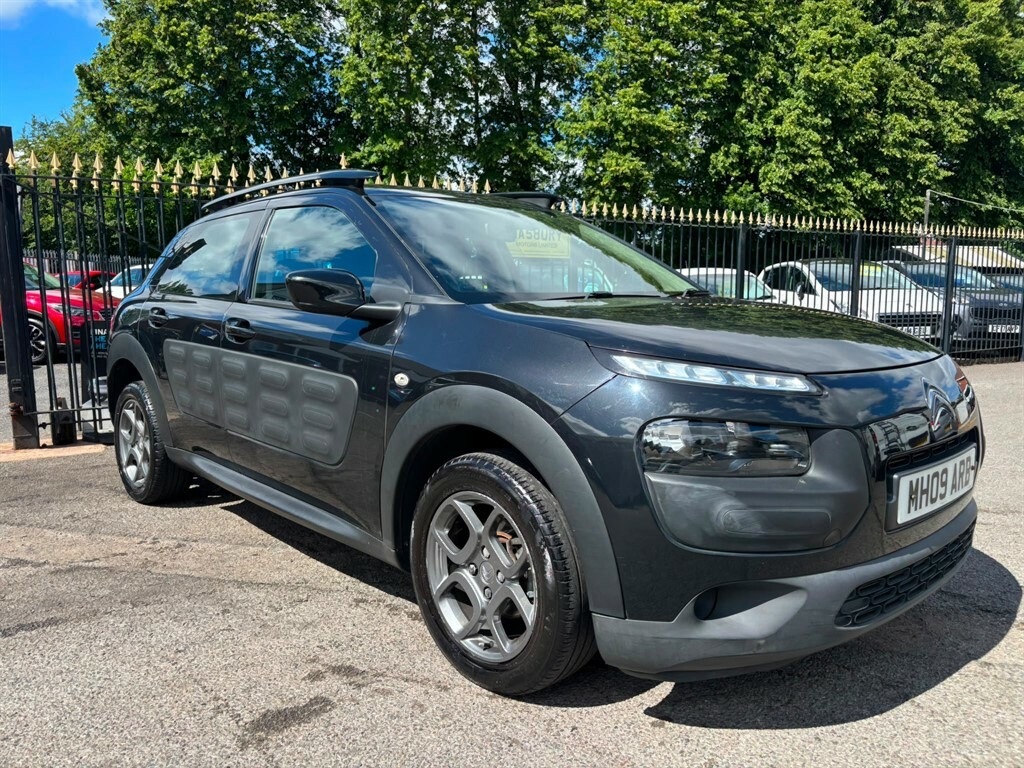 Citroen C4 Cactus Hatchback Black