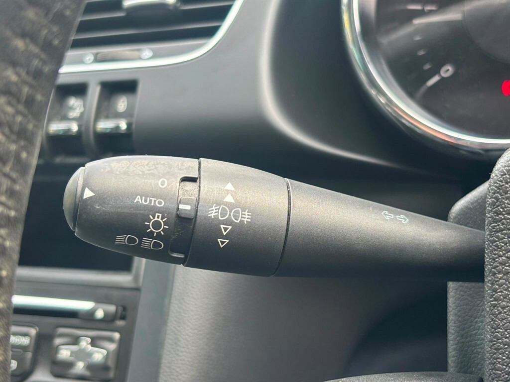 Peugeot 3008 Active Hdi Blue #20