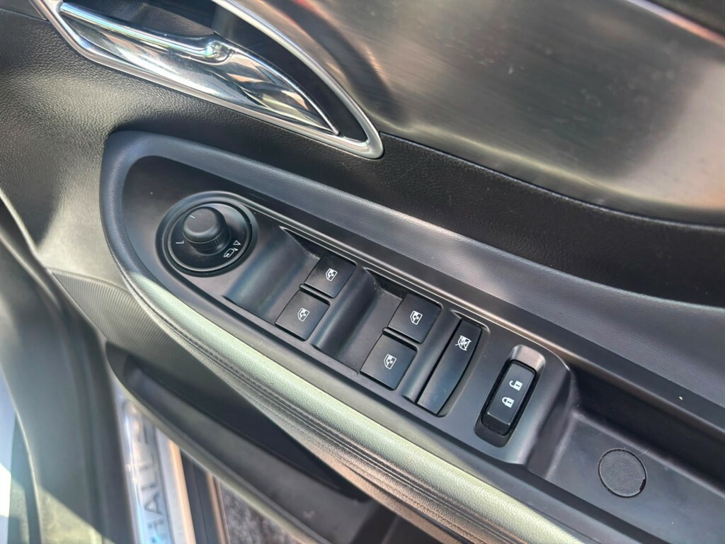 Vauxhall Mokka Tech Line White #13