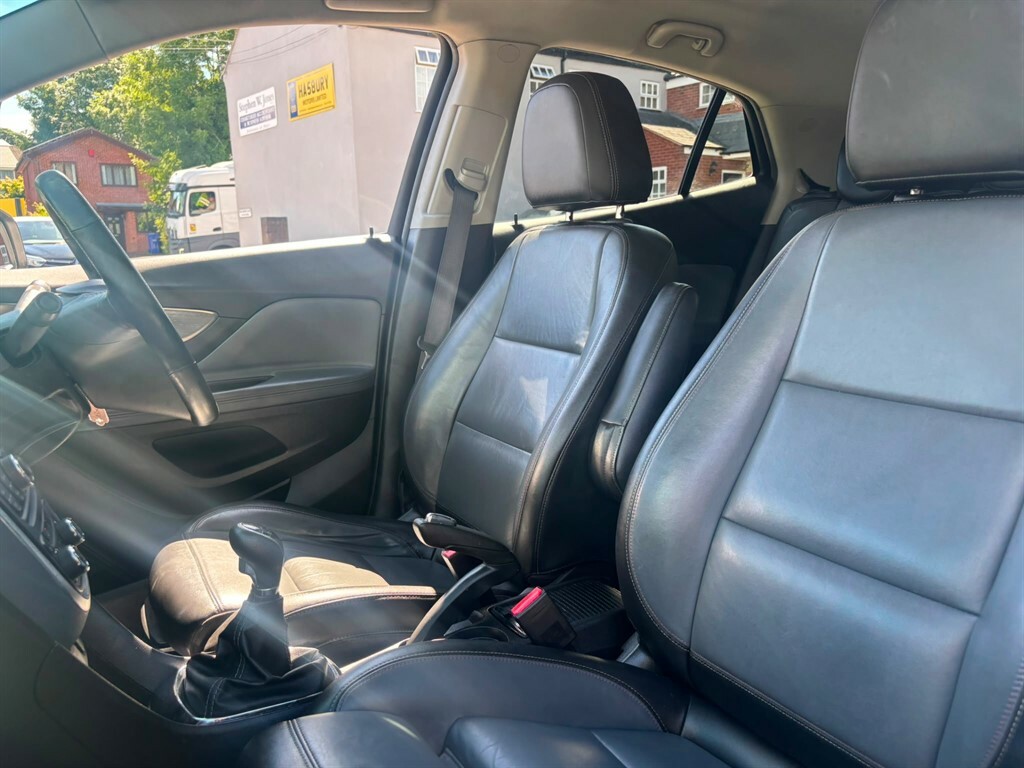 Vauxhall Mokka Tech Line White #10